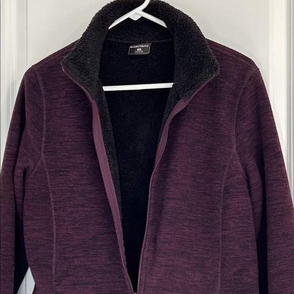 32 Degrees Jackets & Blazers - Purple Jacket black sherpa lining and cuff trim. Excellent pre-owned condition.